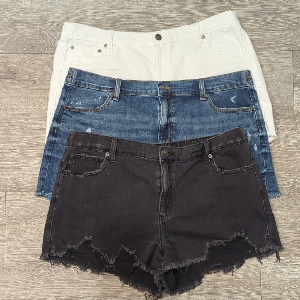 Lot Of 3 Aerie XL Daydream Denim Shorts
